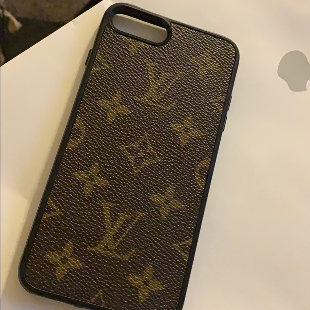 Refurbished Louis Vuitton iPhone plus case